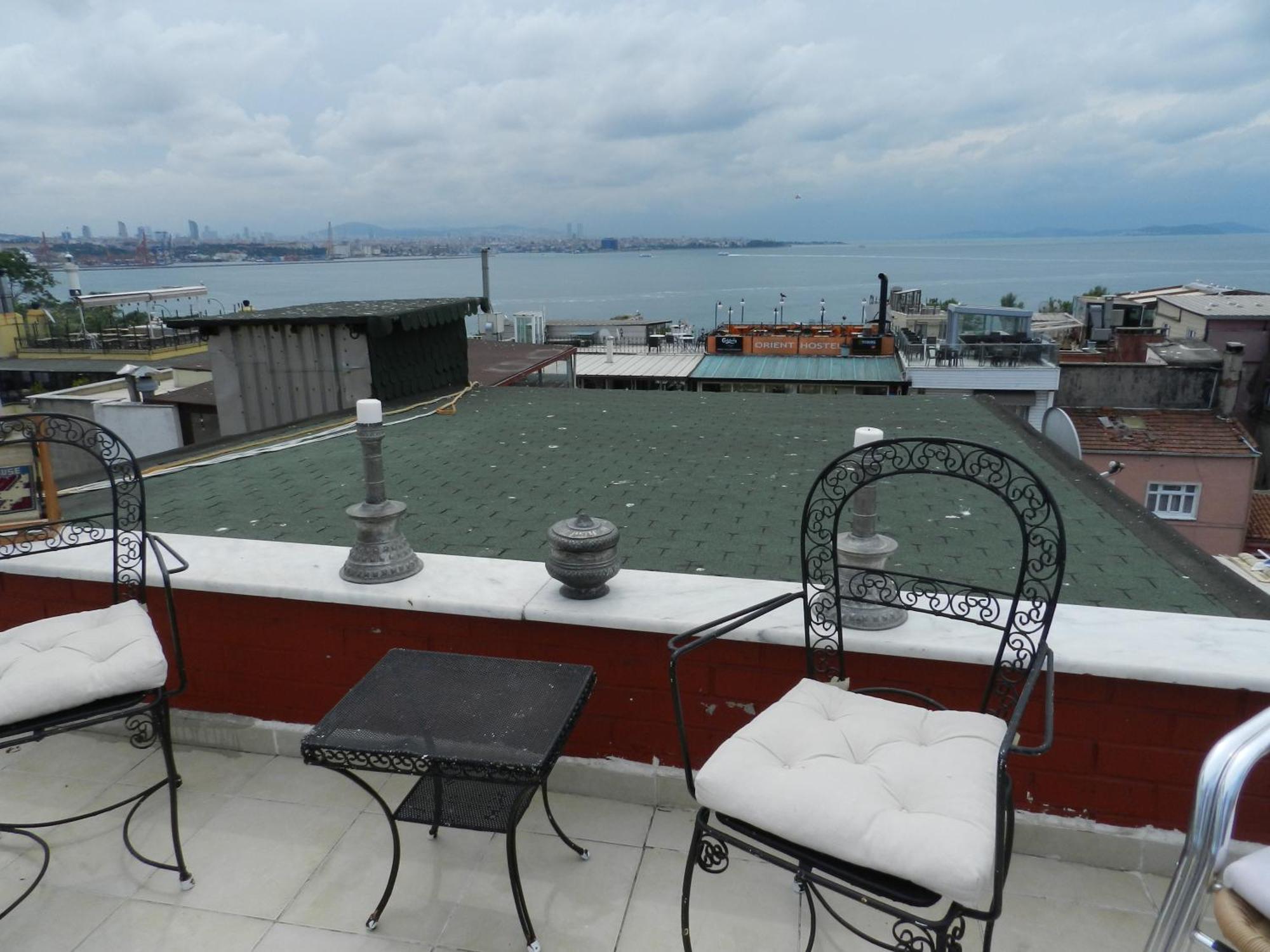 Berk Guest House - Grandma'S House Istambul Exterior foto